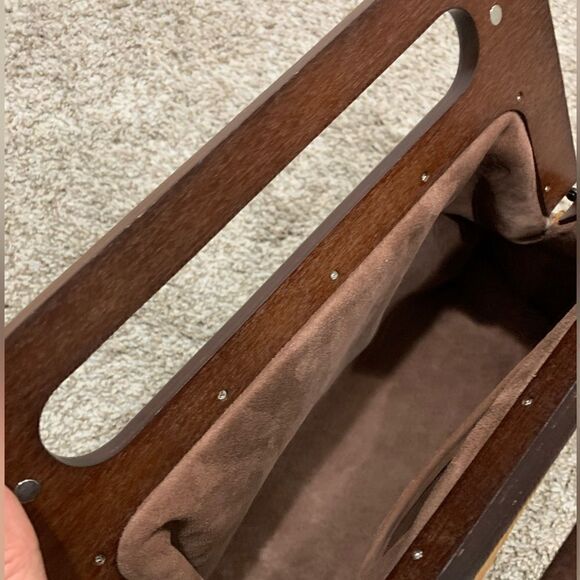 Handmade Genuine Leather Embossed Leaves Large Wood Frame Bag/Crossbody - Picture 14 of 16